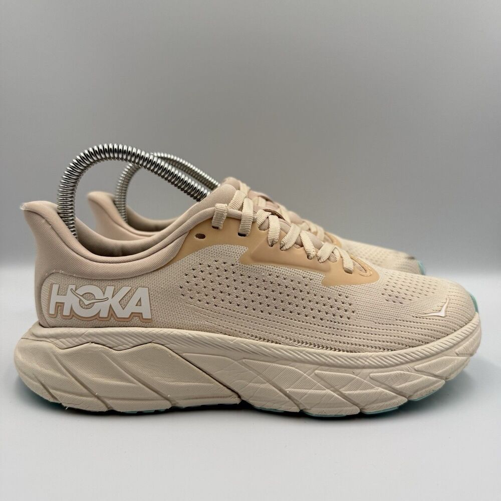 Hoka One One Arahi 7 Women's Size 6.5 B Beige Running Shoes Sneakers 1147851 VRM
